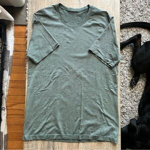 Lululemon Metal Vent Tee